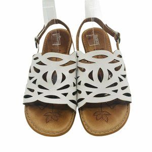 🌴BORN Lili White Flat Leather Sandals | 11